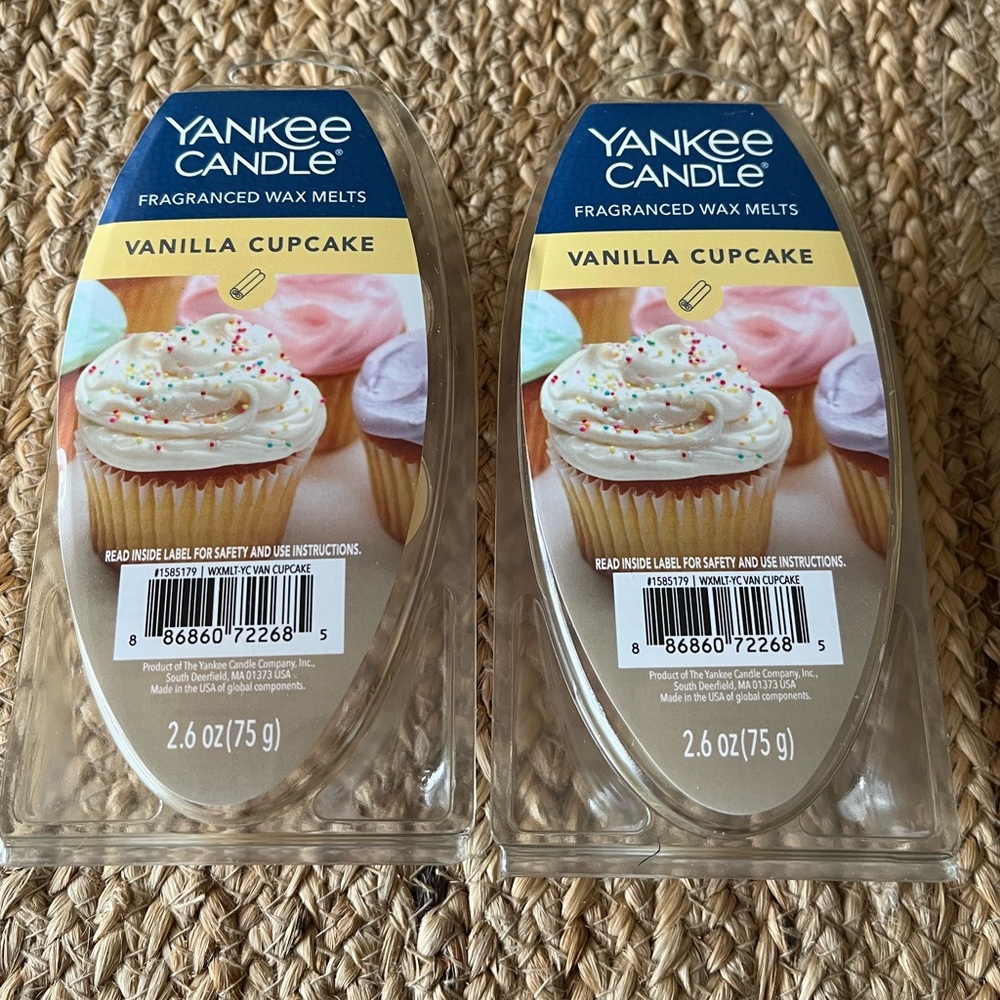 Two Packs Yankee Candle Vanilla Cupcake Wax Melts